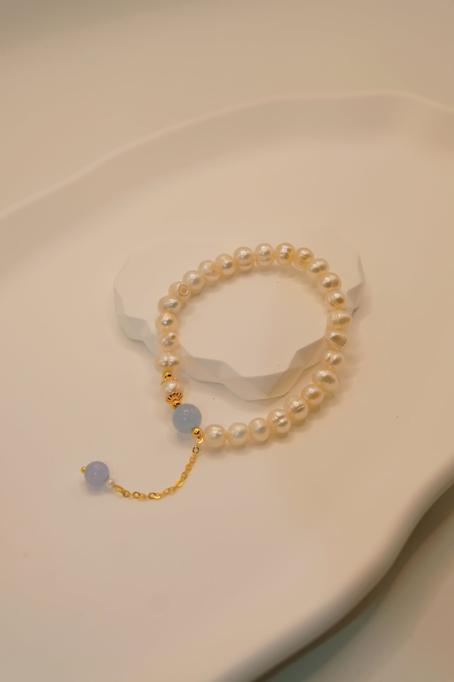 Natural Freshwater Pearl Elastic Crystal Bracelet-Blue